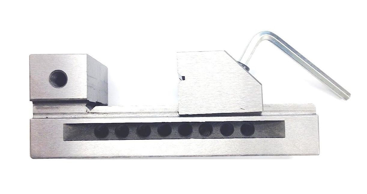3" PARALLEL SCREWLESS VISE WITH SLOT (Y3900-0024)